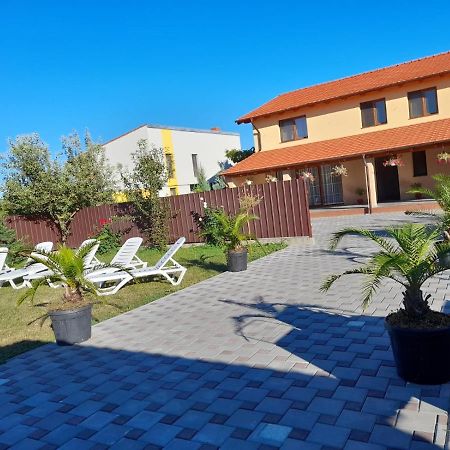 Bed and Breakfast Casa Sannicolau Sînnicolau Mare Exteriér fotografie
