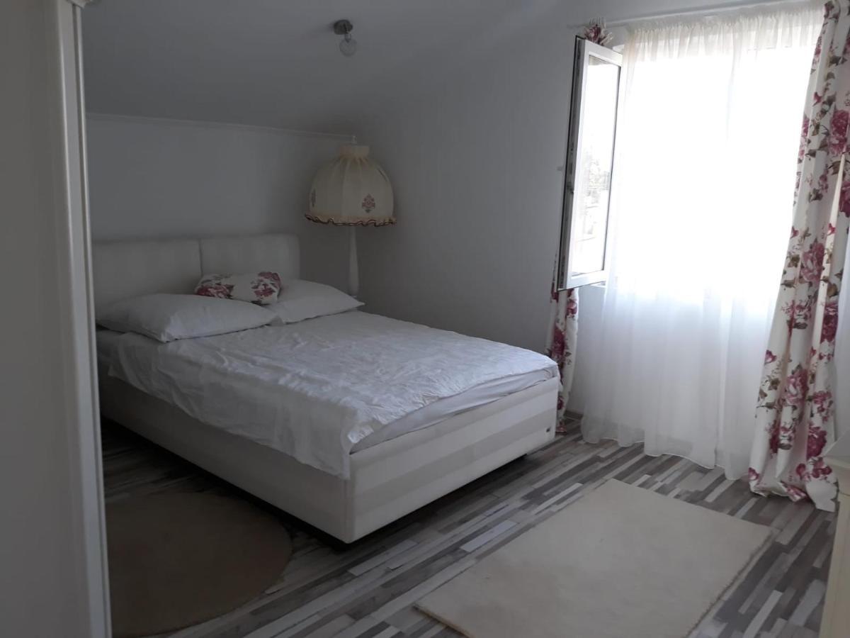 Bed and Breakfast Casa Sannicolau Sînnicolau Mare Exteriér fotografie